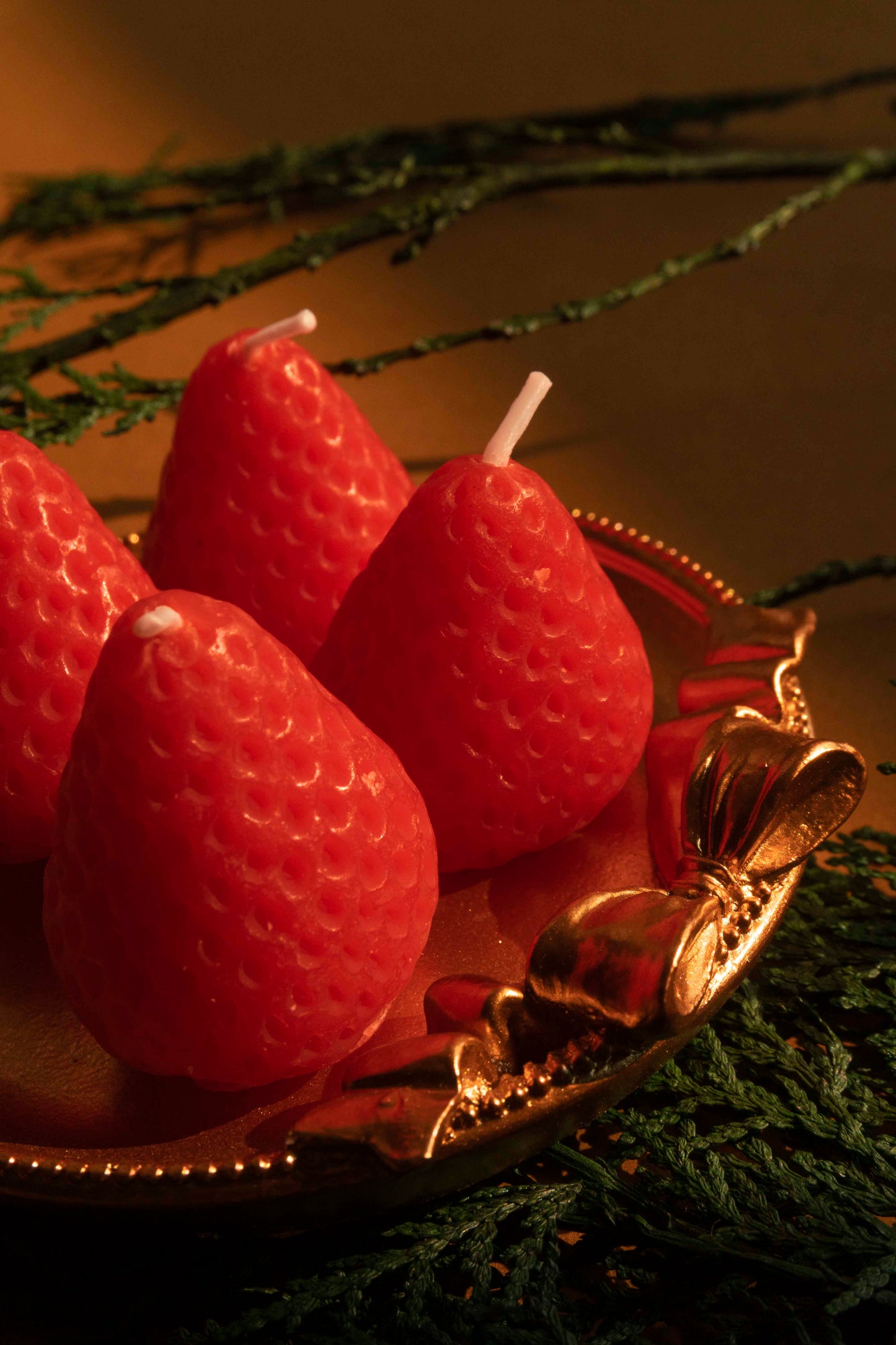 Christmas Strawberry Candle