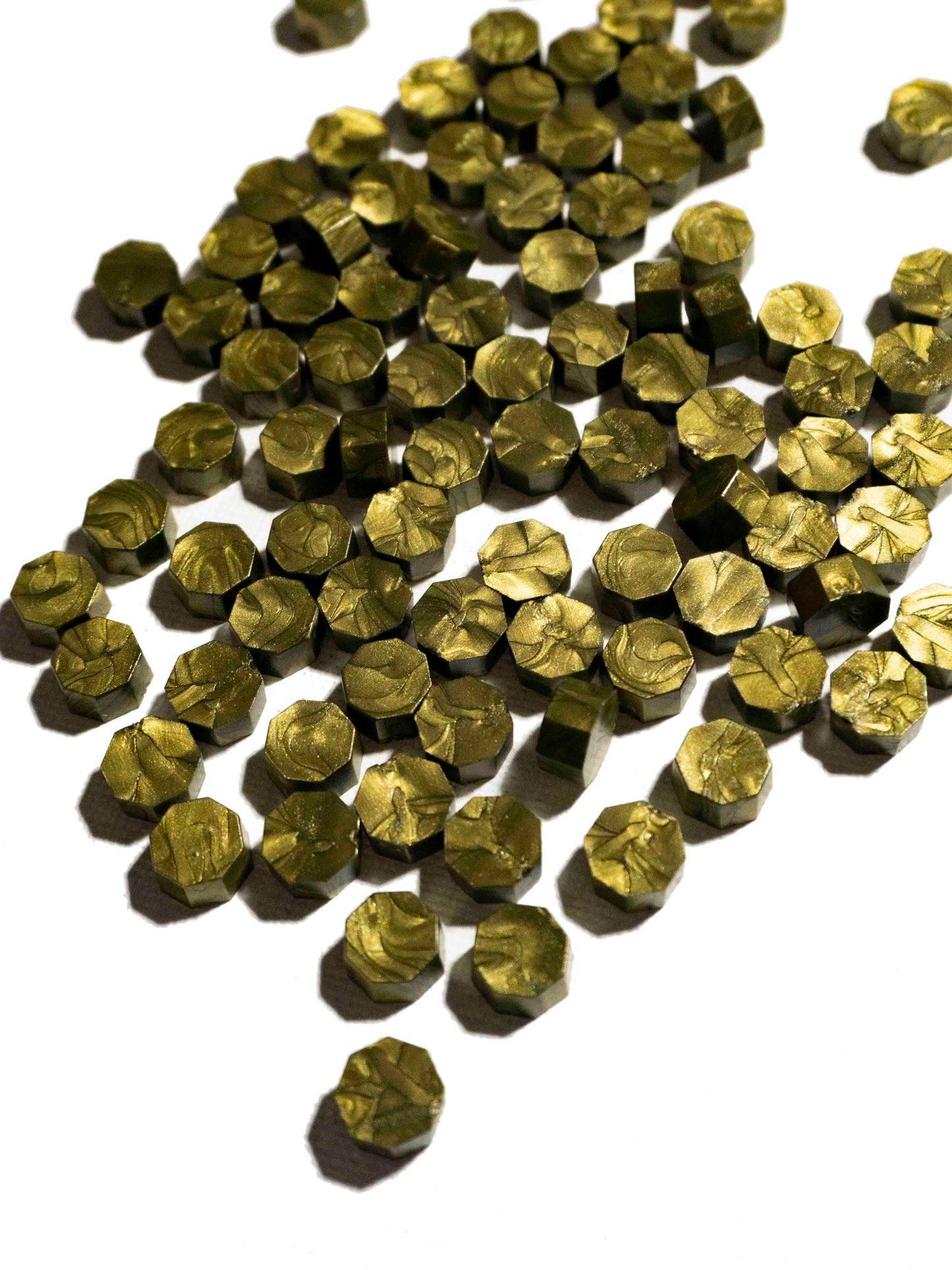 GREEN GOLD - Wax Seal Beads